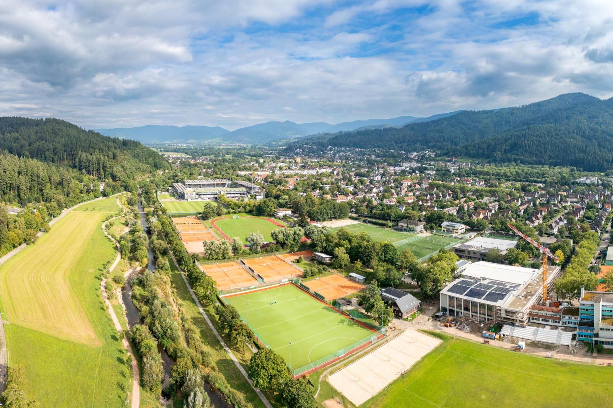 Jugendherberge Freiburg Dış mekan fotoğraf